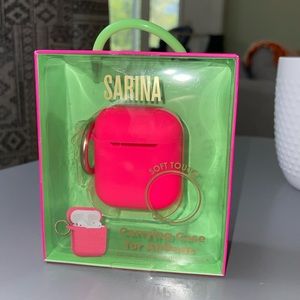 Sarina soft touch clip on AirPod carrying case 1st & 2nd Gen
